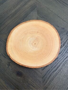 Magnolia Round Wood Slice Serving Board